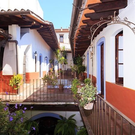 Meson Del Alferez Xalapa Hotel ภายนอก รูปภาพ
