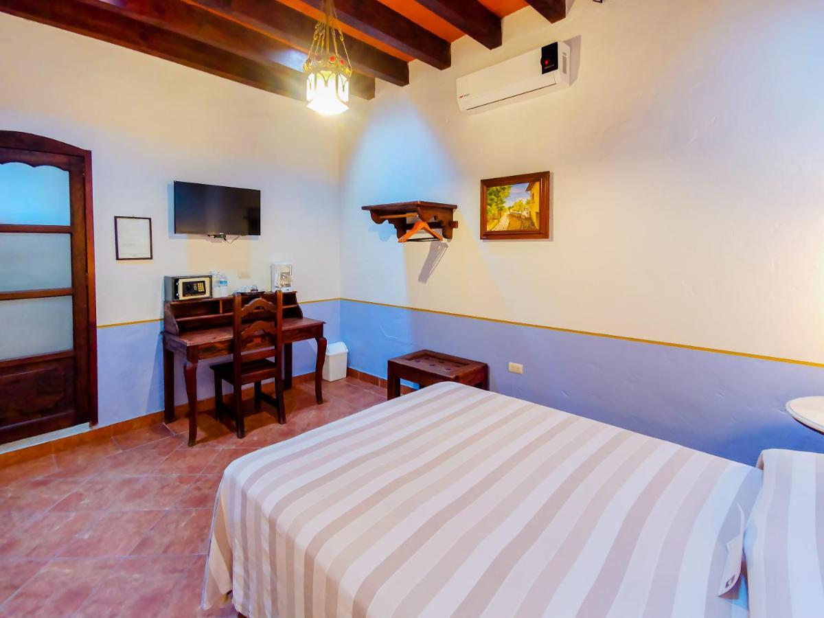 Meson Del Alferez Xalapa Hotel ภายนอก รูปภาพ