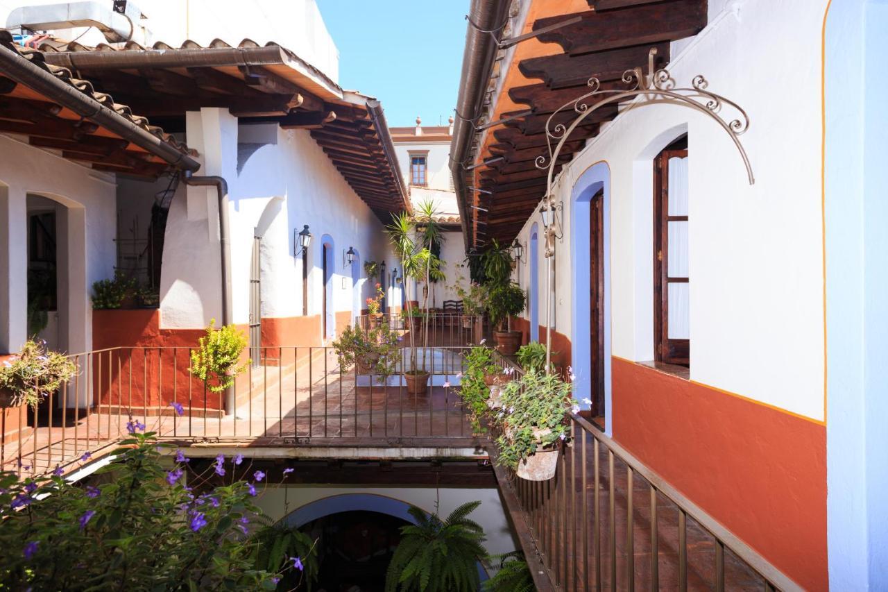 Meson Del Alferez Xalapa Hotel ภายนอก รูปภาพ